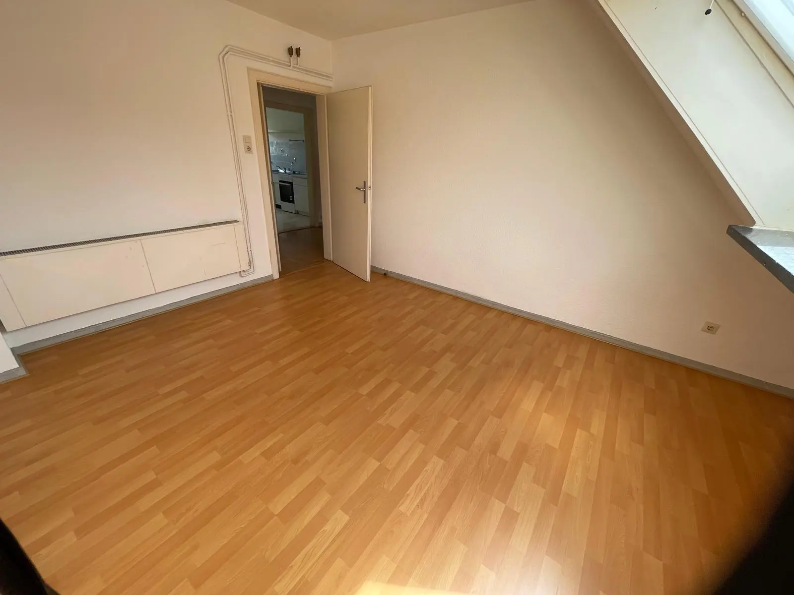 Freier und sauberer Raum nach der Arbeit